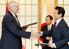 Schweiz verstärkt Zusammenarbeit mit Japan Schweiz verstärkt Zusammenarbeit mit Japan